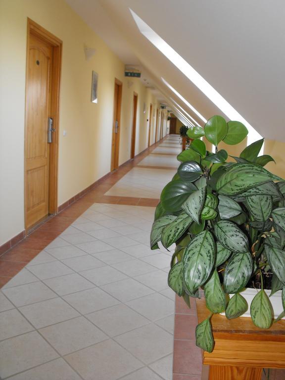 Jozsi Bacsi Szallodaja Szombathely Exterior foto