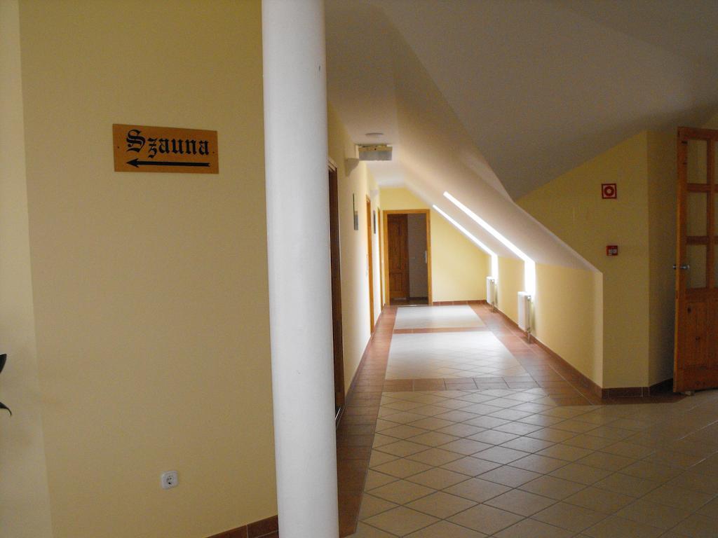 Jozsi Bacsi Szallodaja Szombathely Exterior foto
